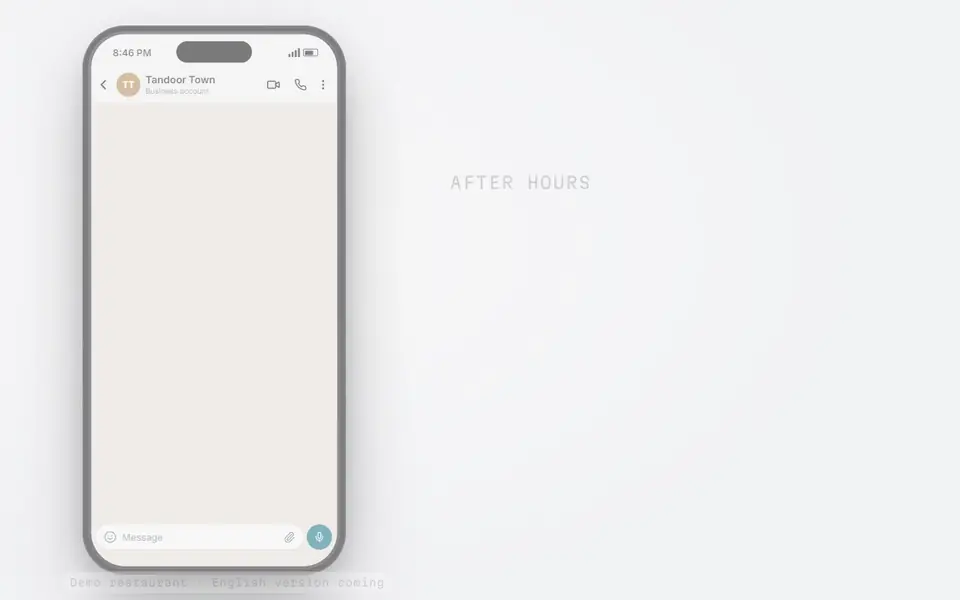 Animation: a message arrives while the restaurant is closed and gets one reply with the opening hours and a personal order link